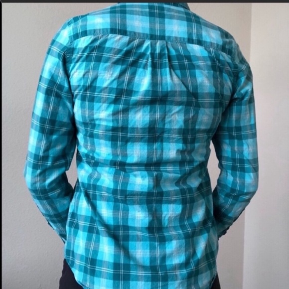 LL Bean Blue Plaid Button Down Top Size XS - Picture 4 of 8